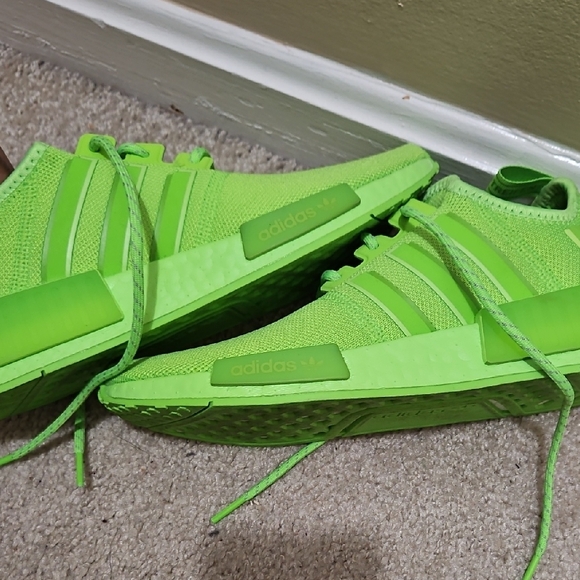 Adidas Kids Bright Green Sneakers - Picture 2 of 6